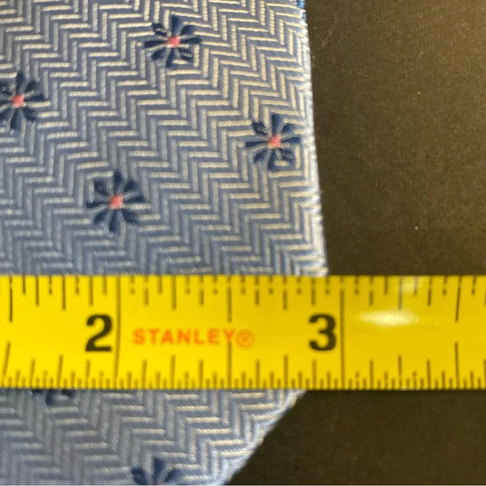 Jos A Bank Blue‎ Neat Heritage Collection Floral Print Neck Tie